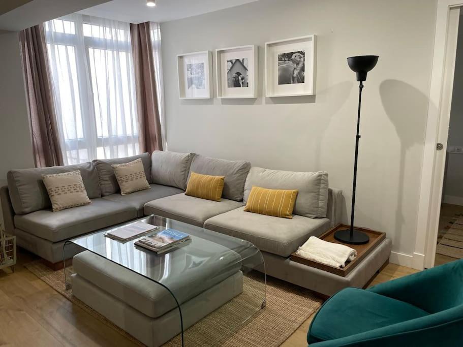 Apartamento Velarde-Maestranza Seville Luaran gambar