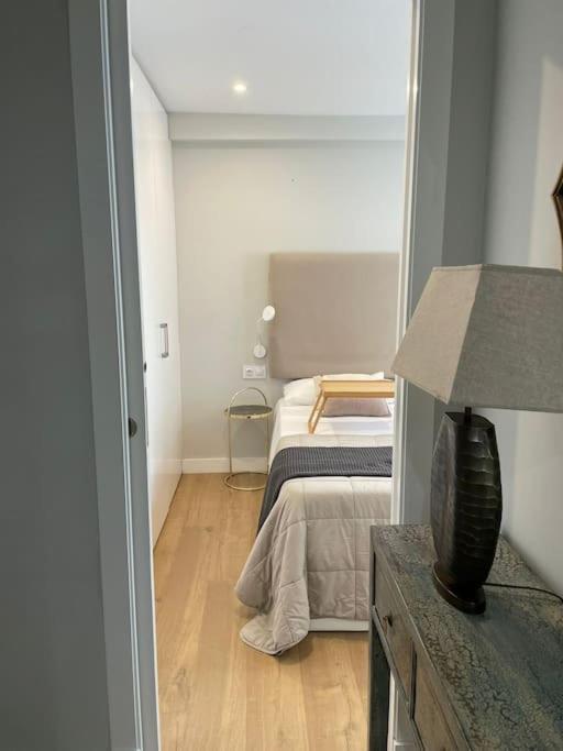Apartamento Velarde-Maestranza Seville Luaran gambar