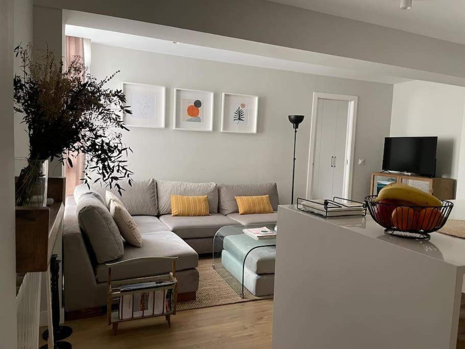 Apartamento Velarde-Maestranza Seville Luaran gambar
